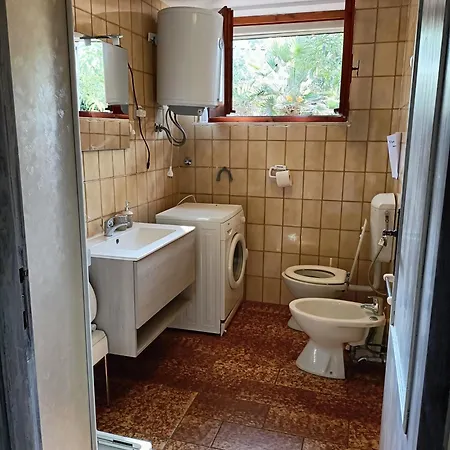 بيت للعطل Teresa Sul Mare كاستيلساردو